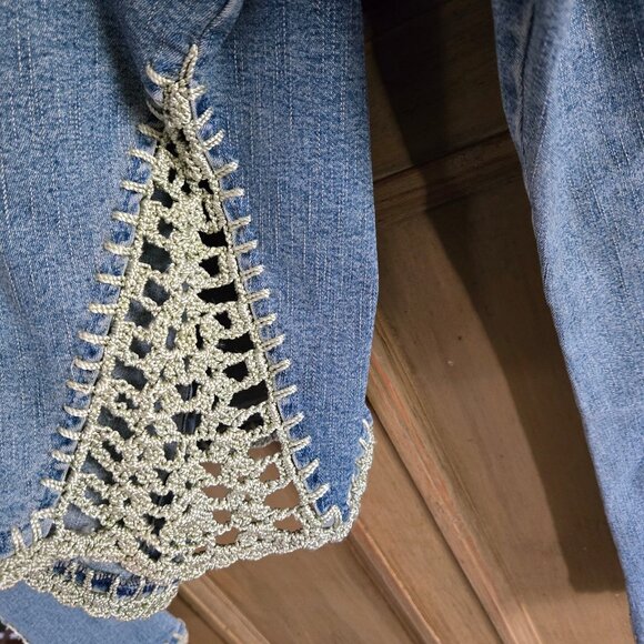 Y2K Denim Jean Jacket Crochet Trim Applique Size 11 Boho Fairy Grunge Stretch - Picture 9 of 13